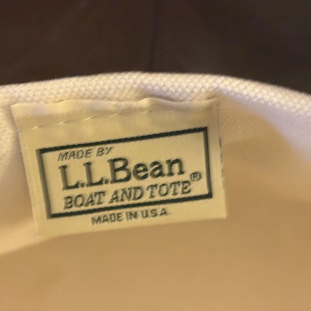 LL Bean - Picture 4 of 7